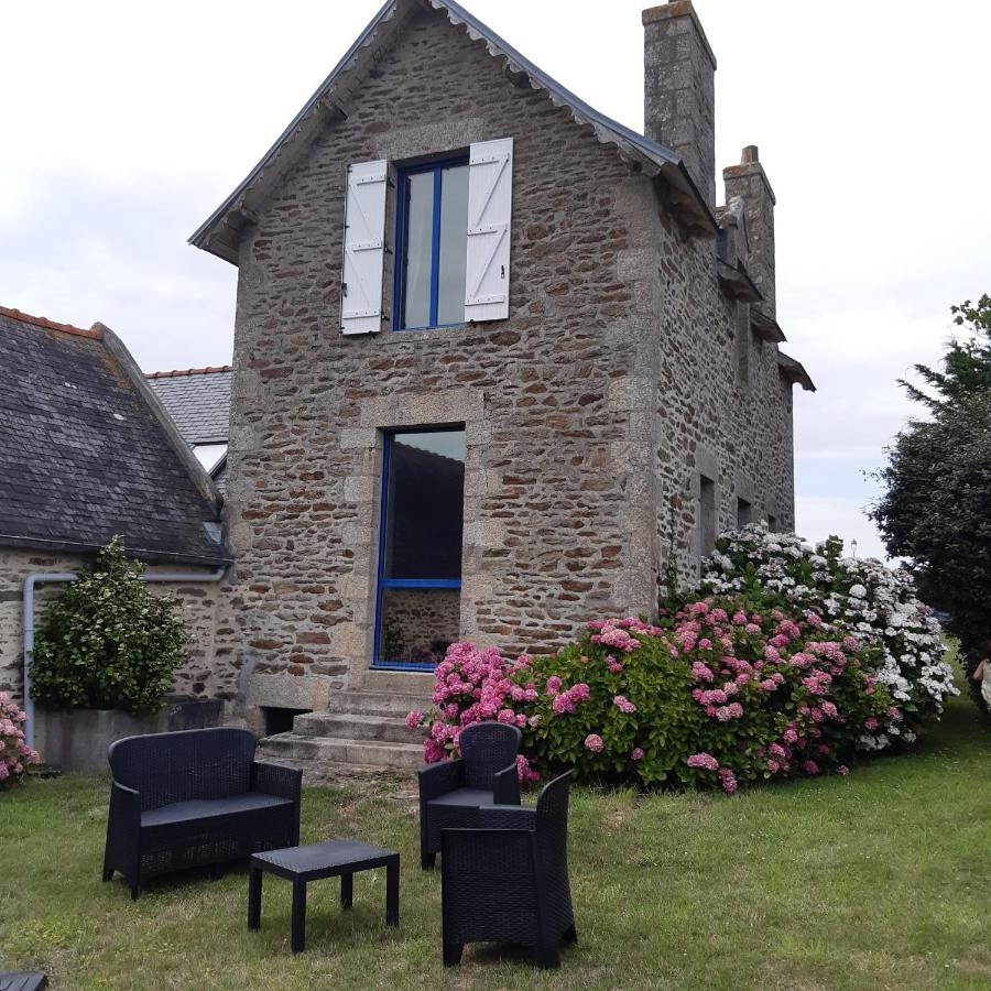 Les Gites De Treguennec Exterior photo
