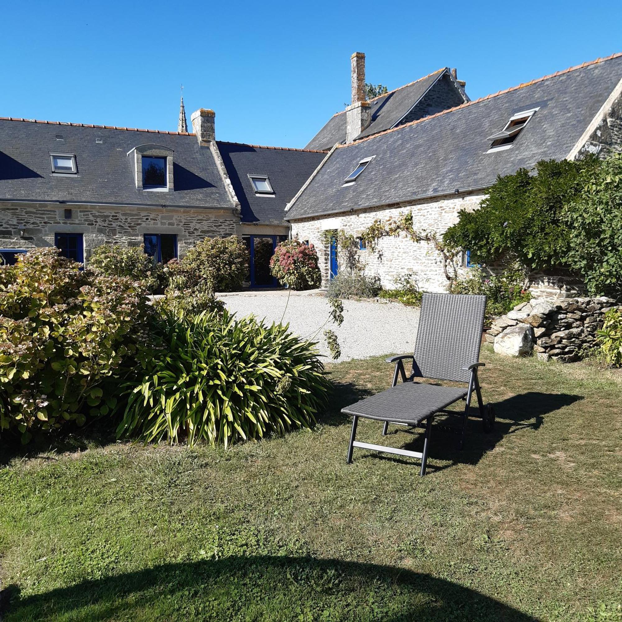 Les Gites De Treguennec Exterior photo